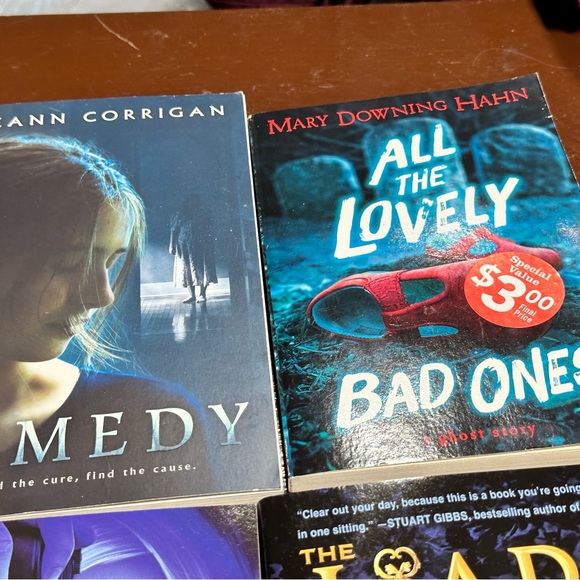 Scholastic Mystery Books Lot of 6 Tween Teen Summer Reading Middle Grades - Picture 6 of 10